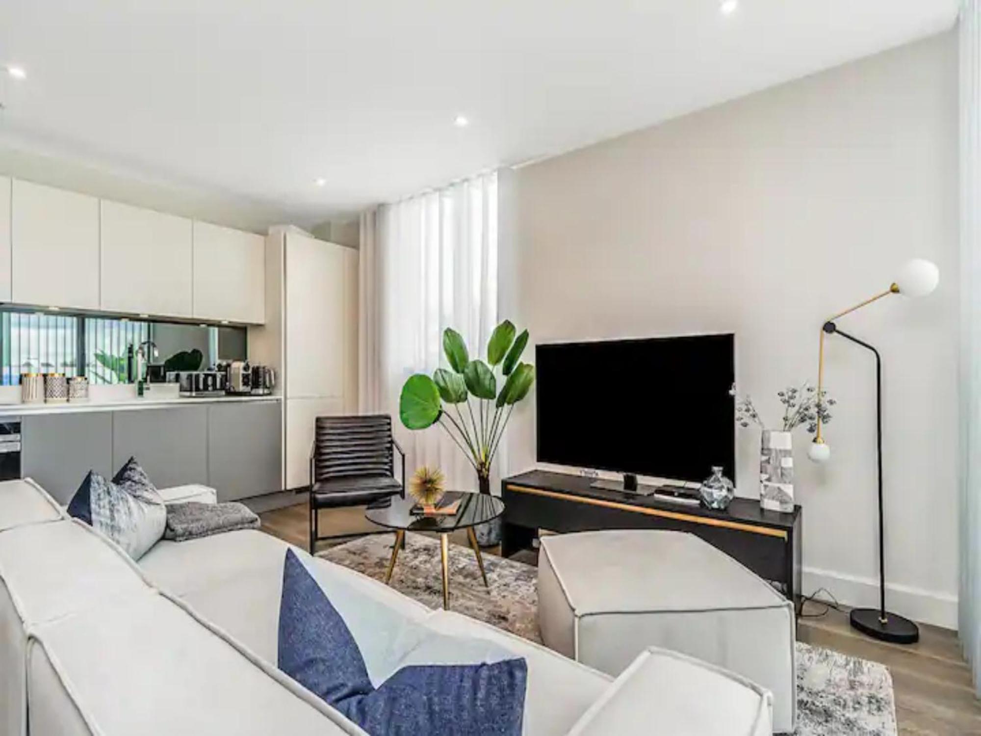 런던 Pass The Keys Penthouse Oasis In Trendy Fulham 아파트 외부 사진