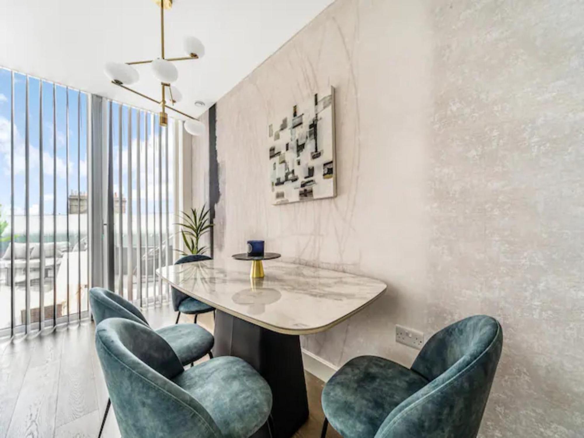 런던 Pass The Keys Penthouse Oasis In Trendy Fulham 아파트 외부 사진
